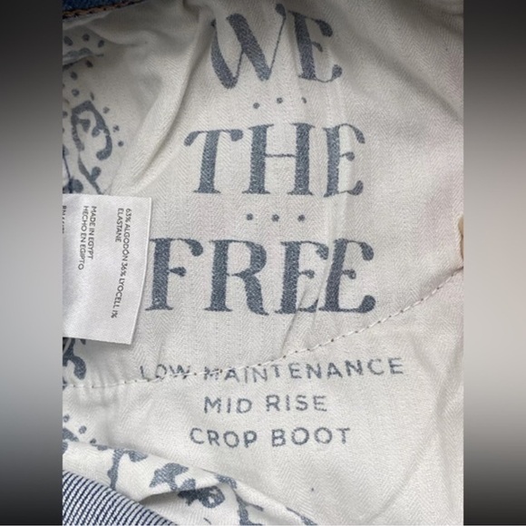 We the Free Jeans Low Maintenance Mid Rise Crop Boot Light Blue NWT - Picture 7 of 9